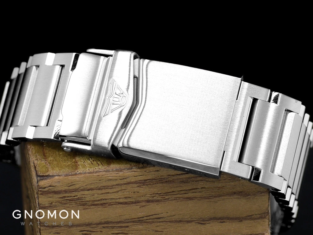 1521 Classic COSC Bracelet
