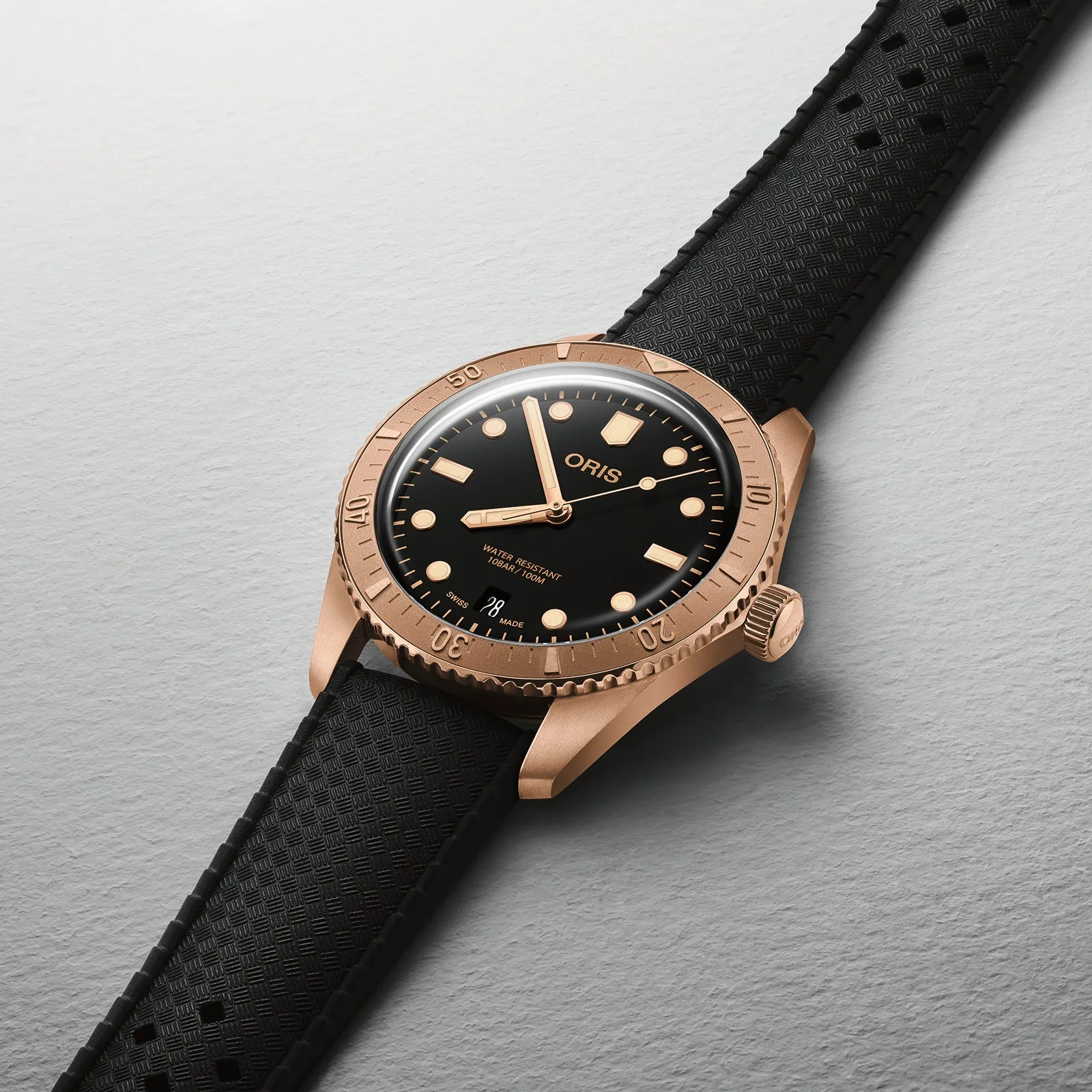 Divers Sixty-Five Cotton Candy Sepia