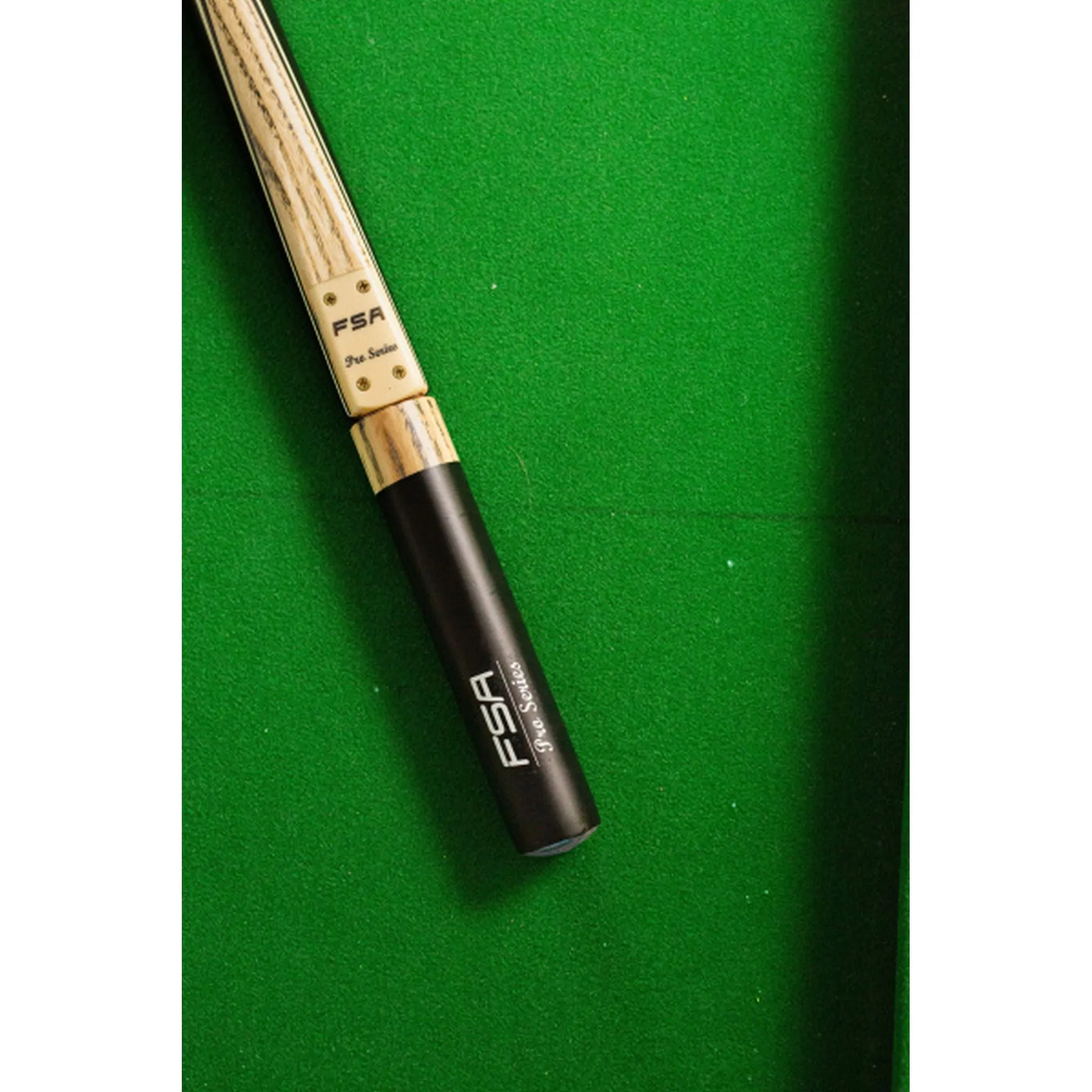 Formula High Performance Ash 2 Piece Cue & Ext.