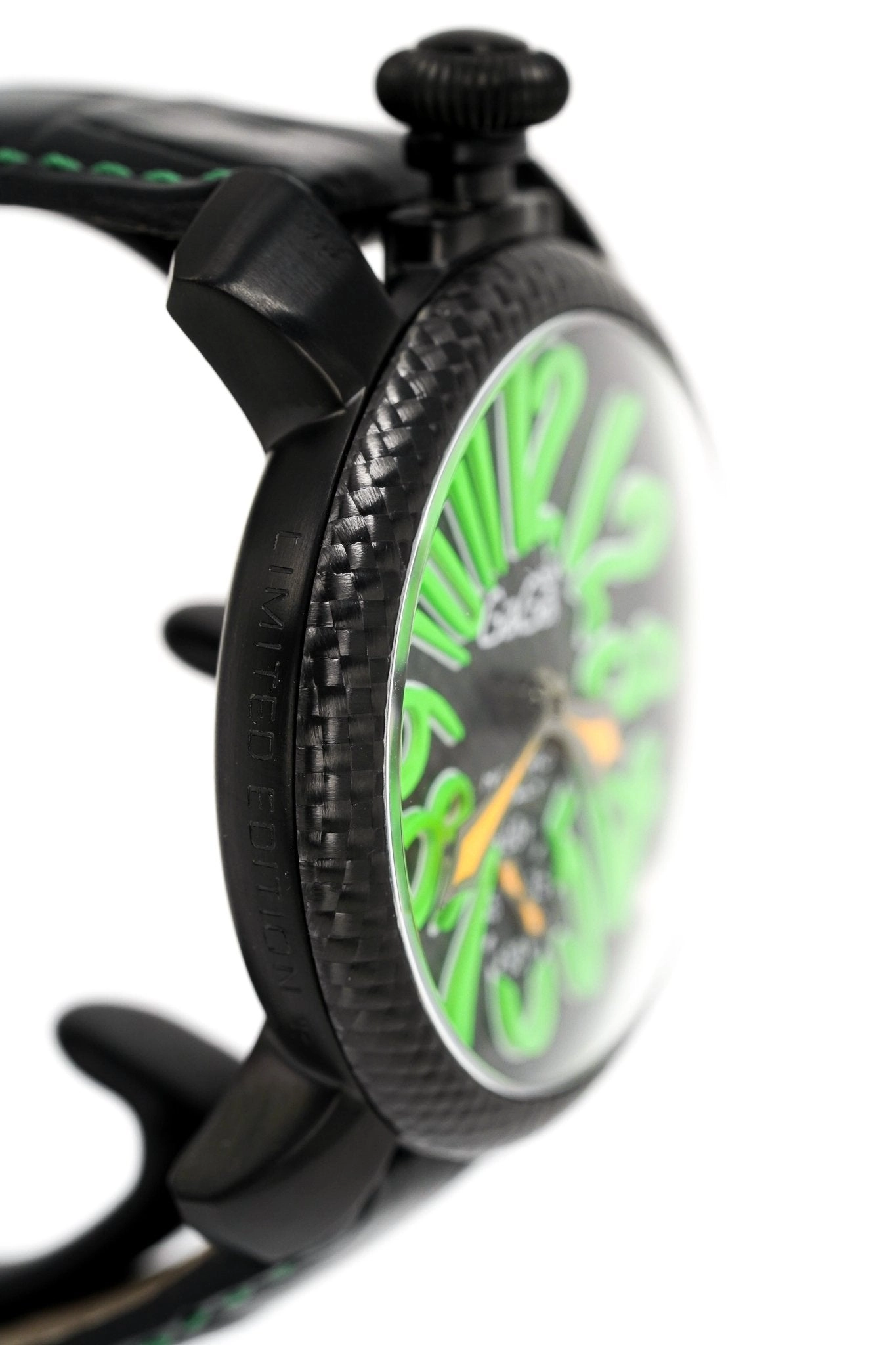 Gagà Milano Watch Manuale 48mm Carbon Fibre Green 5016.03