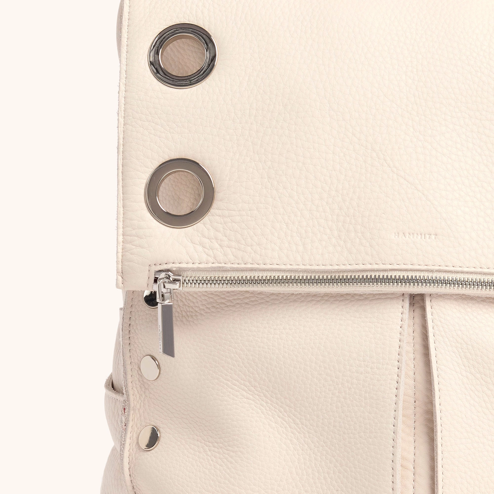 Montana Backpack | Calla Lily White/Silver | XL