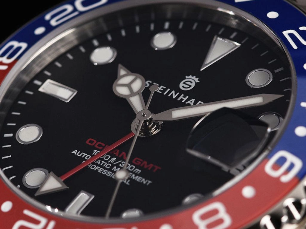 Ocean 39 GMT Blue/Red Ceramic