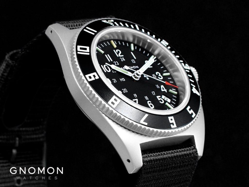 Pilot’s Navigator Stainless Steel NGM - Nylon Ballistic Strap Ref. WW194013SS-0101