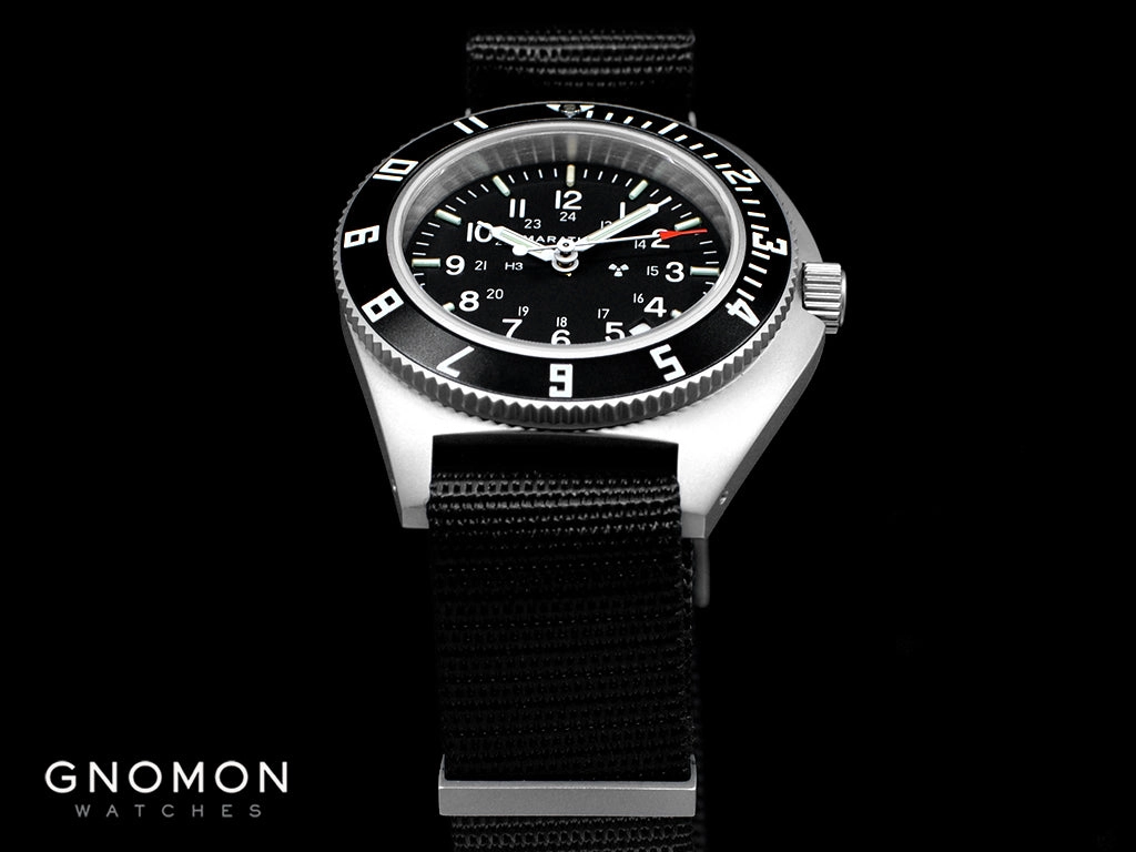 Pilot’s Navigator Stainless Steel NGM - Nylon Defstan Strap Ref. WW194013SS-0103