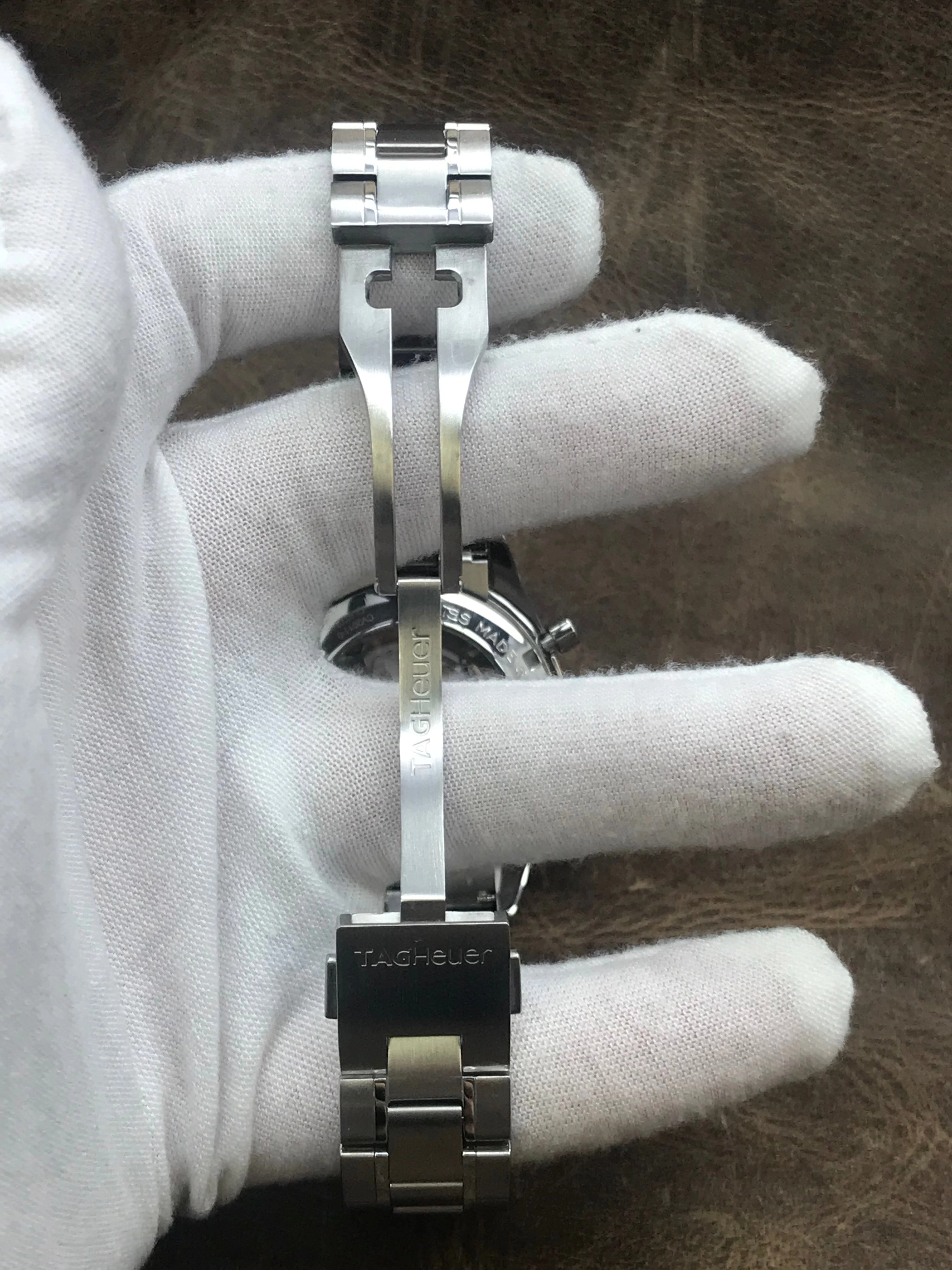 TAG Heuer Carrera CV2011-0 Silver Dial Automatic Men's Watch