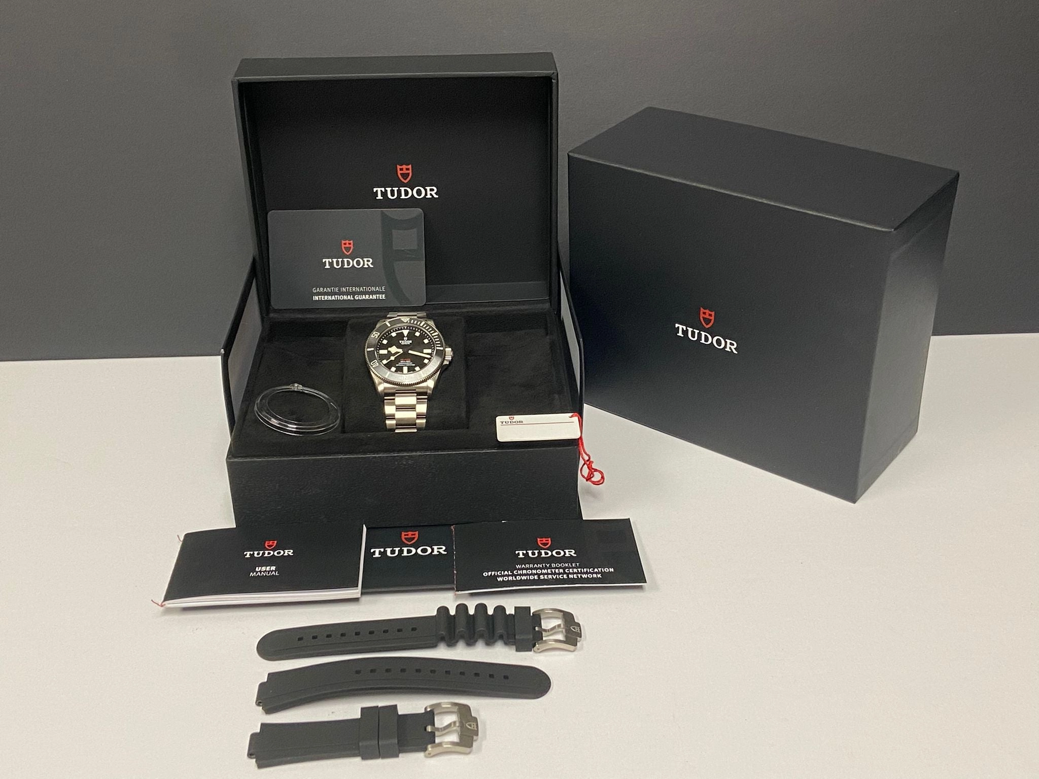 Tudor Pelagos 39 BNIB 2025 with Stickers 25407N Black Dial Automatic Men's Watch